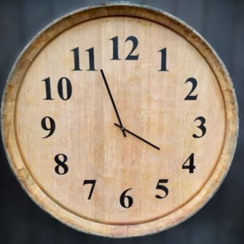 Eiken wandklok